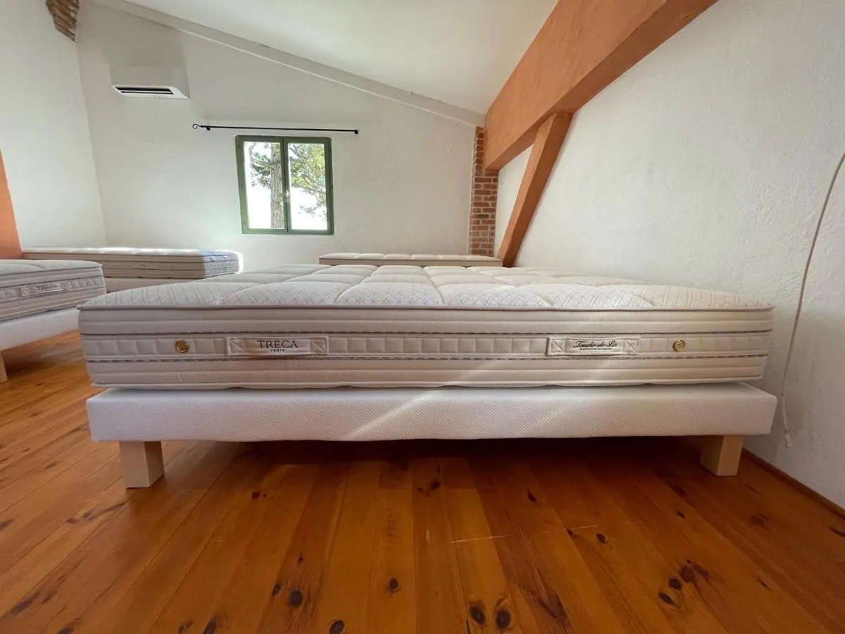 Casa de Férias Lauraguel Gite Mourvilles-Hautes